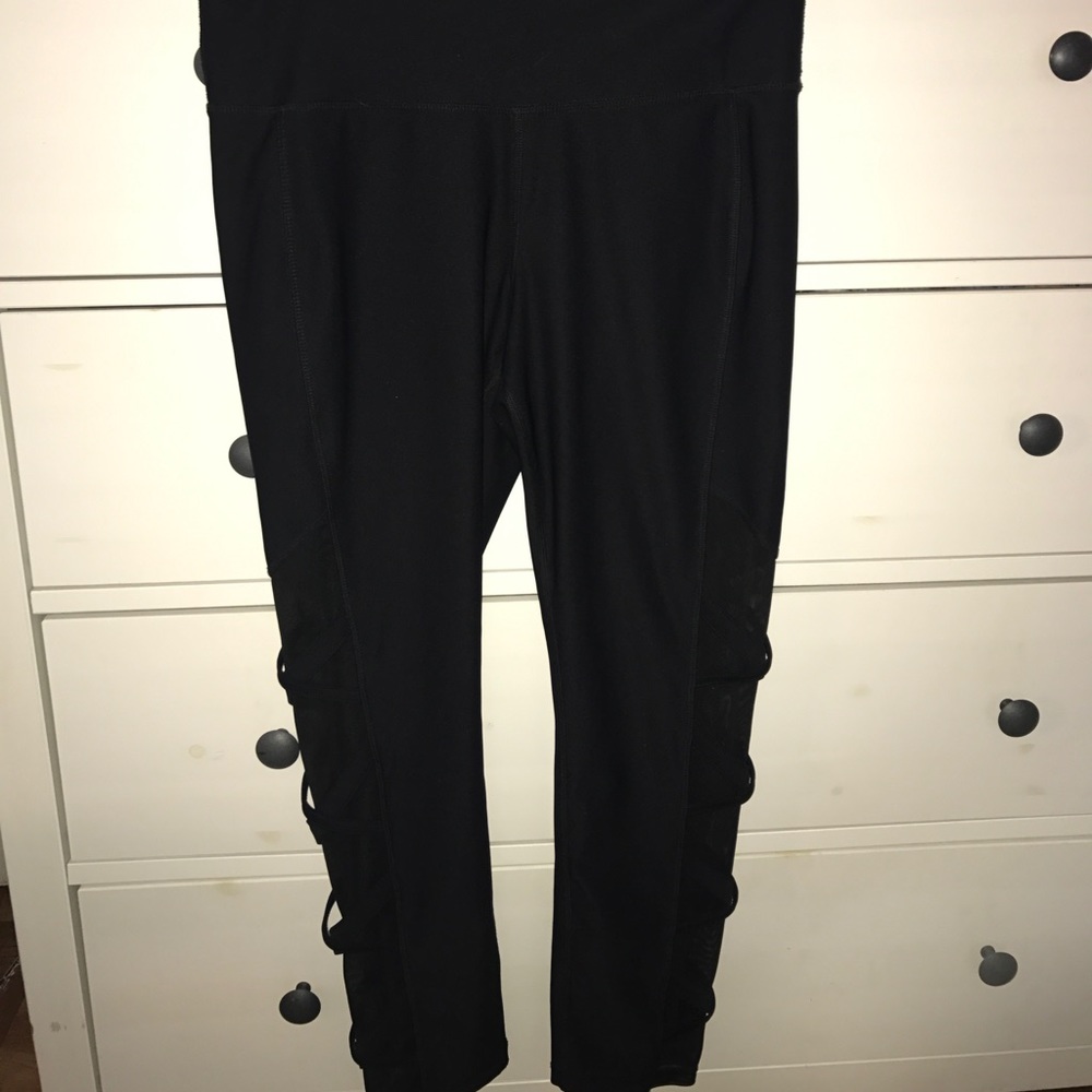 Women's workout tights
